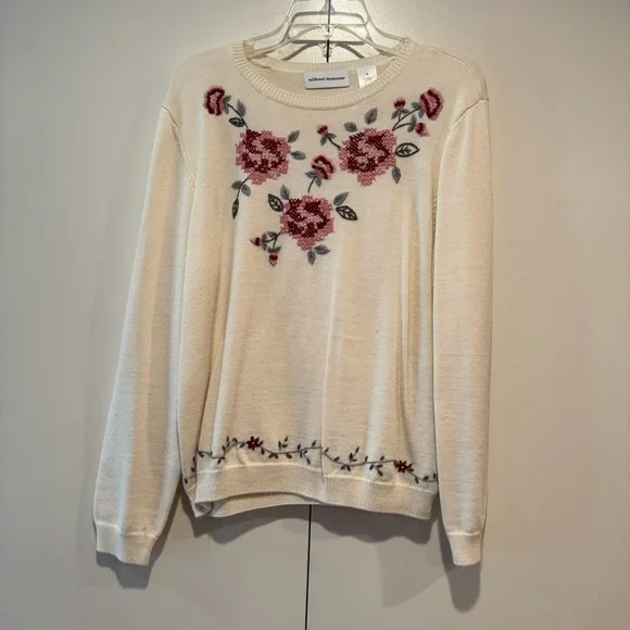 5/25 Women’s Medium Cream Sweater with Flowers by Alfred Dunner - Picture 1 of 3